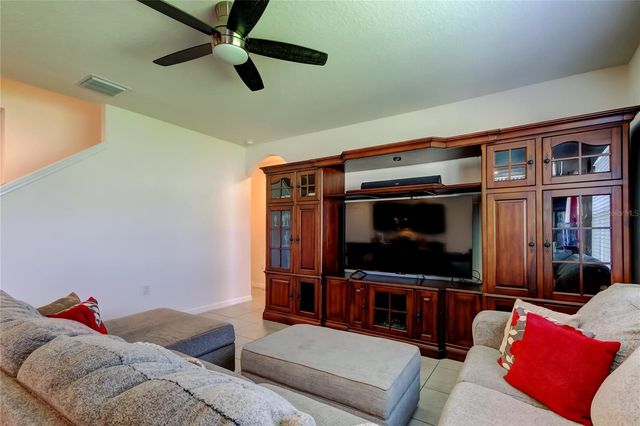 2933 MAIDEN GRASS ISLE, Wesley Chapel, FL 33543