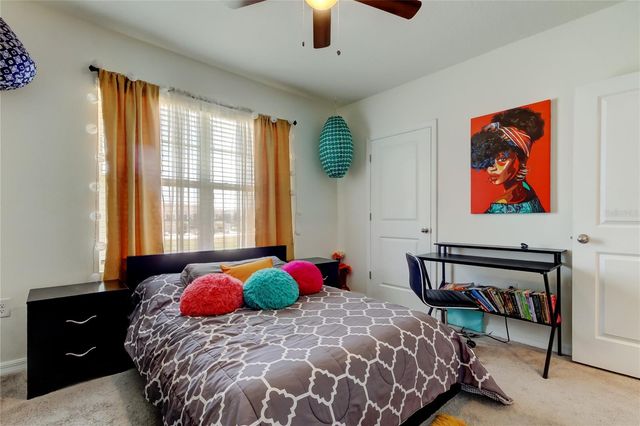 2933 MAIDEN GRASS ISLE, Wesley Chapel, FL 33543