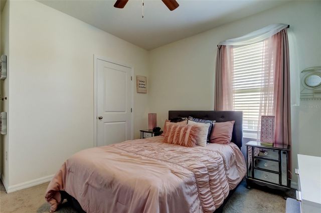 2933 MAIDEN GRASS ISLE, Wesley Chapel, FL 33543