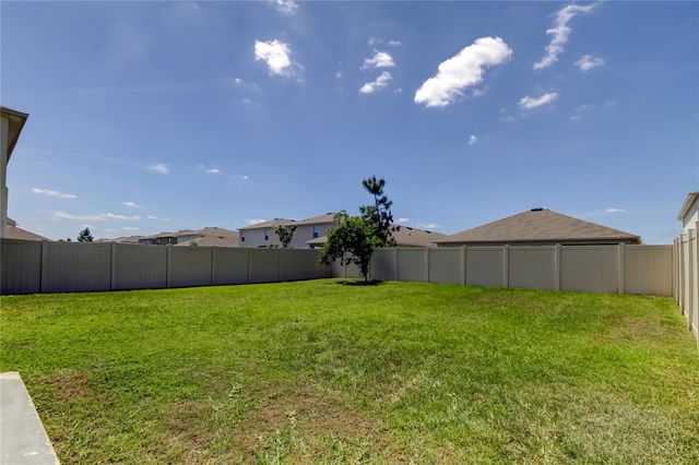 2933 MAIDEN GRASS ISLE, Wesley Chapel, FL 33543