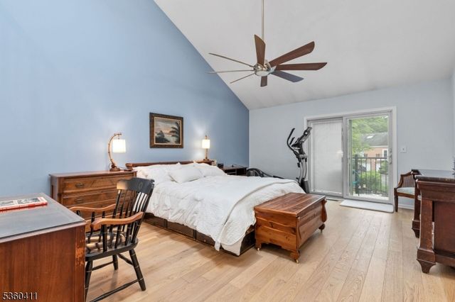 8 Maddaket, Scotch Plains Twp., NJ 07076