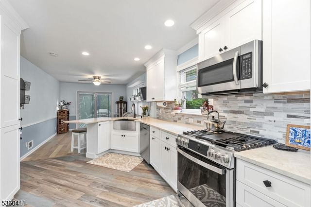 8 Maddaket, Scotch Plains Twp., NJ 07076