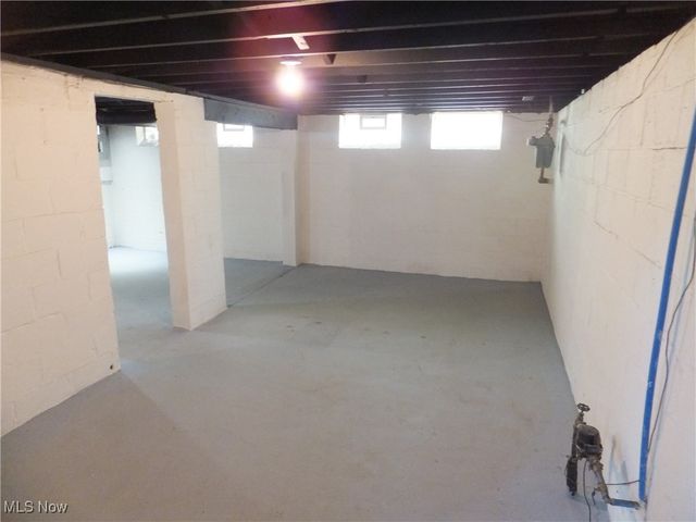 10201 Dove Avenue, Cleveland, OH 44105