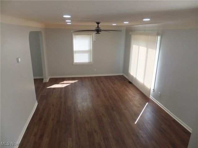 10201 Dove Avenue, Cleveland, OH 44105