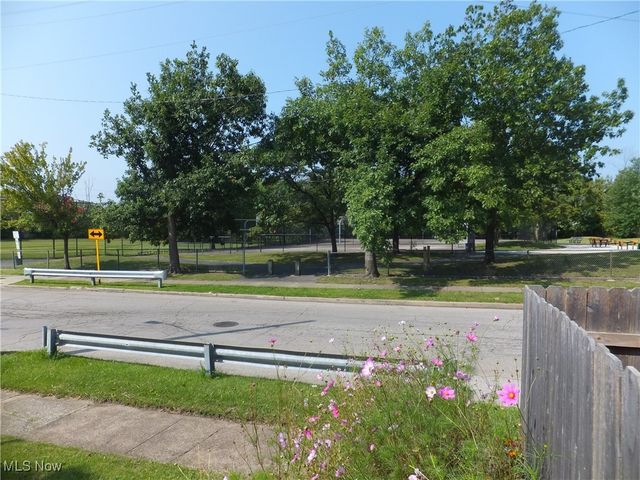 10201 Dove Avenue, Cleveland, OH 44105