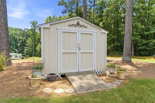 230 Pine Tree Lane, Mcdonough, GA 30252