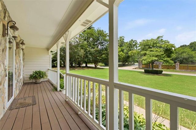 230 Pine Tree Lane, Mcdonough, GA 30252