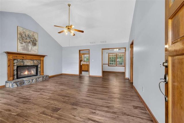230 Pine Tree Lane, Mcdonough, GA 30252