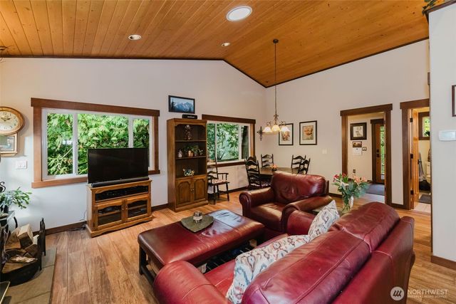 17717 E State Route 3, Allyn, WA 98524