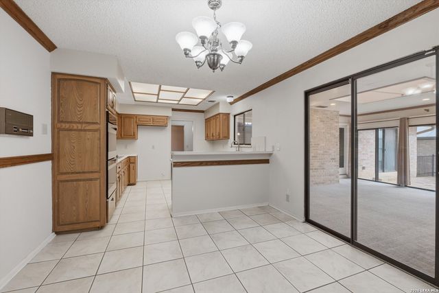 6118 Windy Knoll, Windcrest, TX 78239