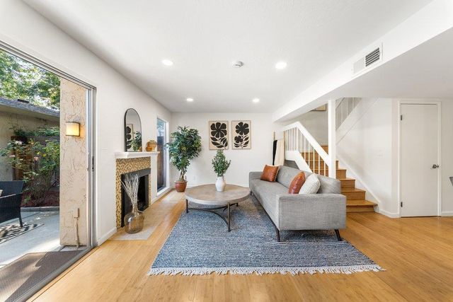 561 Merrimac Drive, Campbell, CA 95008