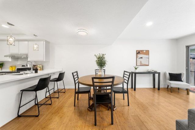 561 Merrimac Drive, Campbell, CA 95008