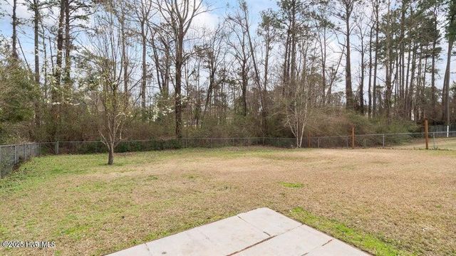 129 Suffolk Circle, Jacksonville, NC 28546