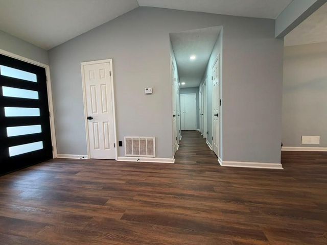 5602 Phillips Drive, Morrow, GA 30260