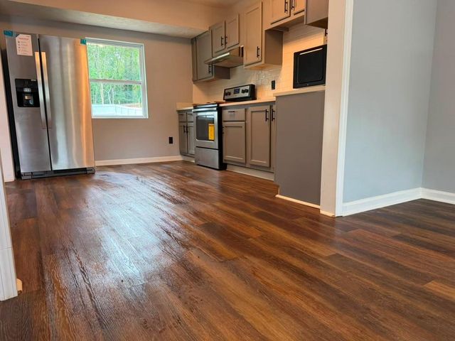 5602 Phillips Drive, Morrow, GA 30260