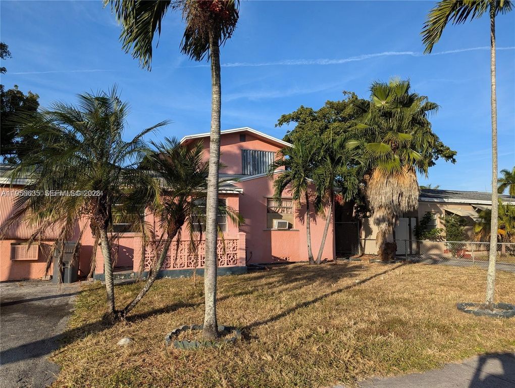 1853 Taft Street, Hollywood, FL 33020