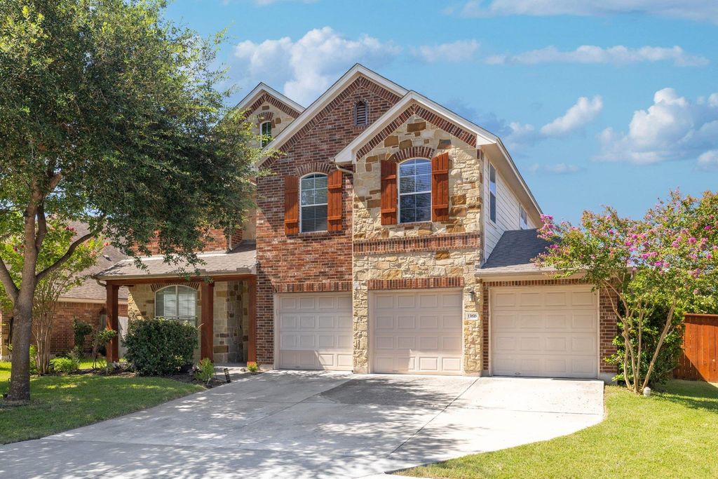 13816 Long Shadow DR, Manor, TX 78653