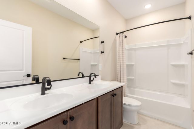 9243 E SECTOR Drive, Mesa, AZ 85212