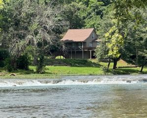 27 Miramichee Drive, Hardy, AR 72542
