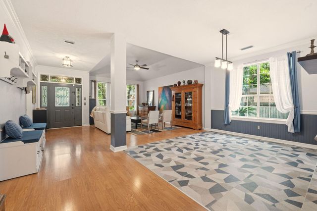 60 W Twinberry Place, The Woodlands, TX 77381