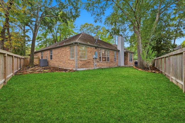 60 W Twinberry Place, The Woodlands, TX 77381