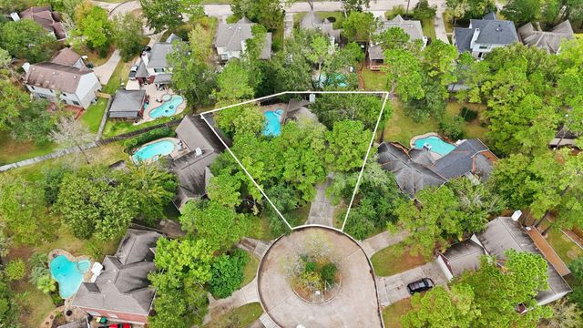 60 W Twinberry Place, The Woodlands, TX 77381