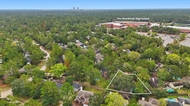 60 W Twinberry Place, The Woodlands, TX 77381