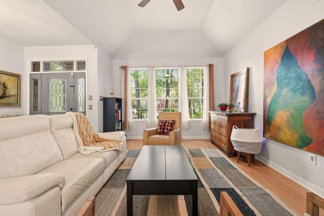 60 W Twinberry Place, The Woodlands, TX 77381