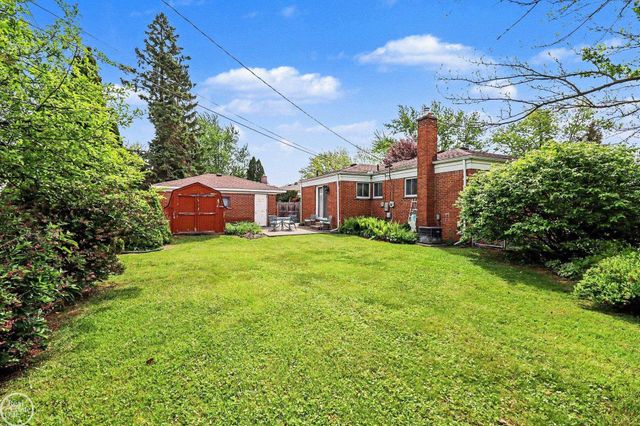 6181 N Bankle Court, Dearborn Heights, MI 48127