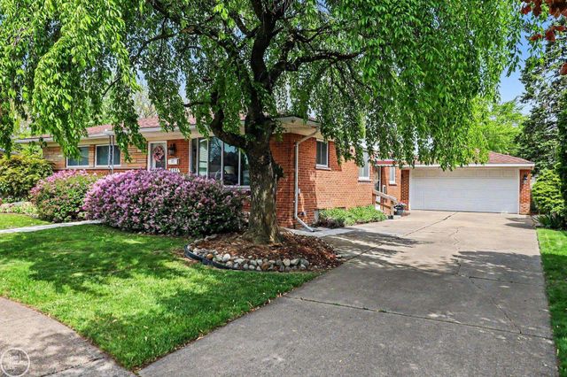 6181 N Bankle Court, Dearborn Heights, MI 48127