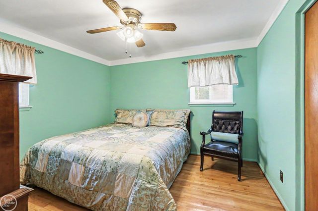 6181 N Bankle Court, Dearborn Heights, MI 48127