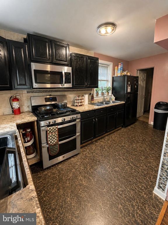 600 CEDAR AVE, DARBY, PA 19023 — photo 4