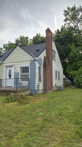 826 Etowah Avenue, Royal Oak, MI 48067
