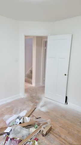 826 Etowah Avenue, Royal Oak, MI 48067