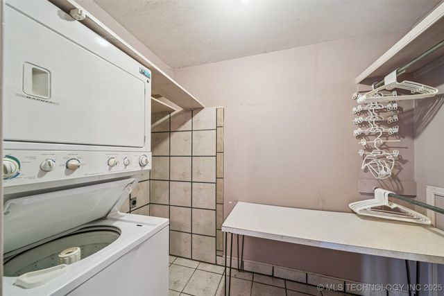 4444 E 68th Street 390, Tulsa, OK 74136