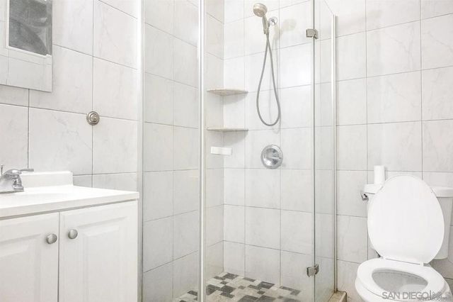 3416 winlow st, San Diego, CA 92105