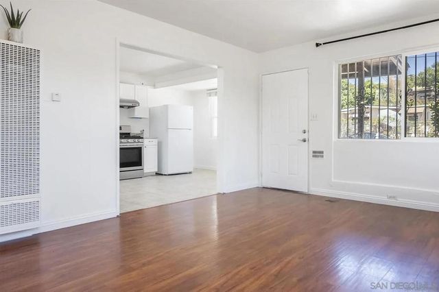 3416 winlow st, San Diego, CA 92105