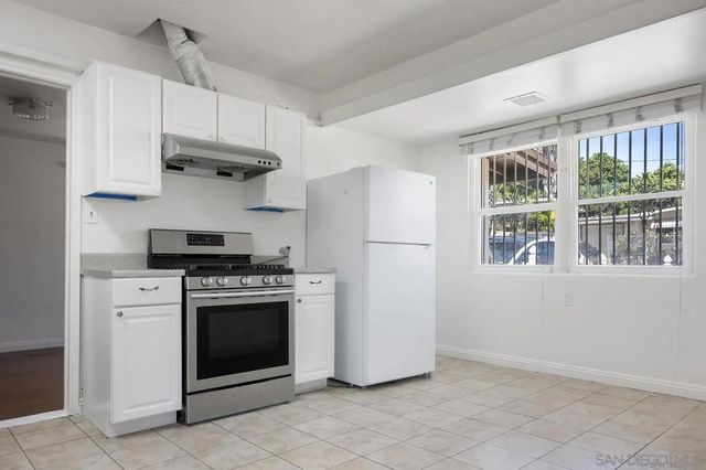 3416 winlow st, San Diego, CA 92105