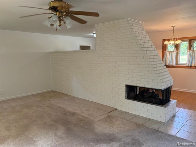 32223 Woodbrook Drive, Wayne, MI 48184