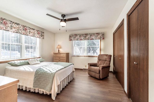 410 E Saint Charles Avenue, Fergus Falls, MN 56537