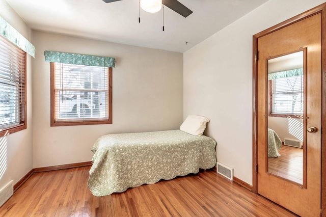 410 E Saint Charles Avenue, Fergus Falls, MN 56537