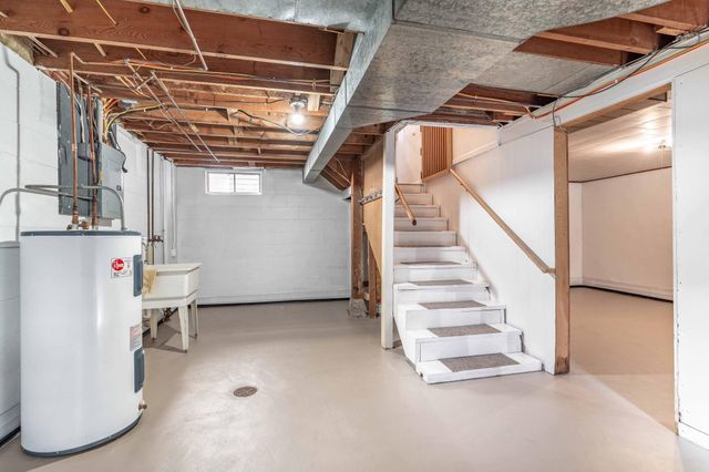 410 E Saint Charles Avenue, Fergus Falls, MN 56537