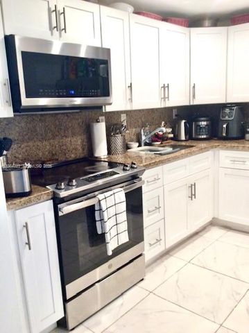 3701 N Country Club Drive 504, Aventura, FL 33180