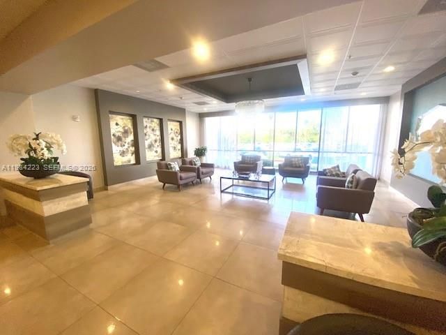 3701 N Country Club Drive 504, Aventura, FL 33180