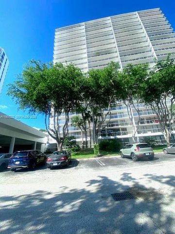 3701 N Country Club Drive 504, Aventura, FL 33180