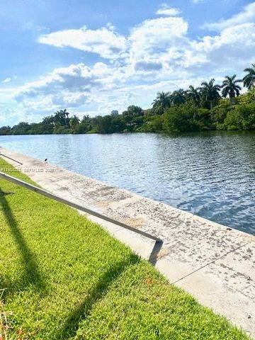 3701 N Country Club Drive 504, Aventura, FL 33180