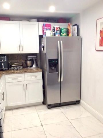 3701 N Country Club Drive 504, Aventura, FL 33180