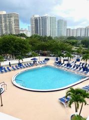 3701 N Country Club Drive 504, Aventura, FL 33180