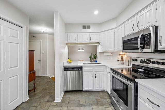 777 Custer Road 9-4, Richardson, TX 75080