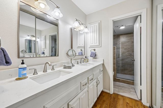 777 Custer Road 9-4, Richardson, TX 75080